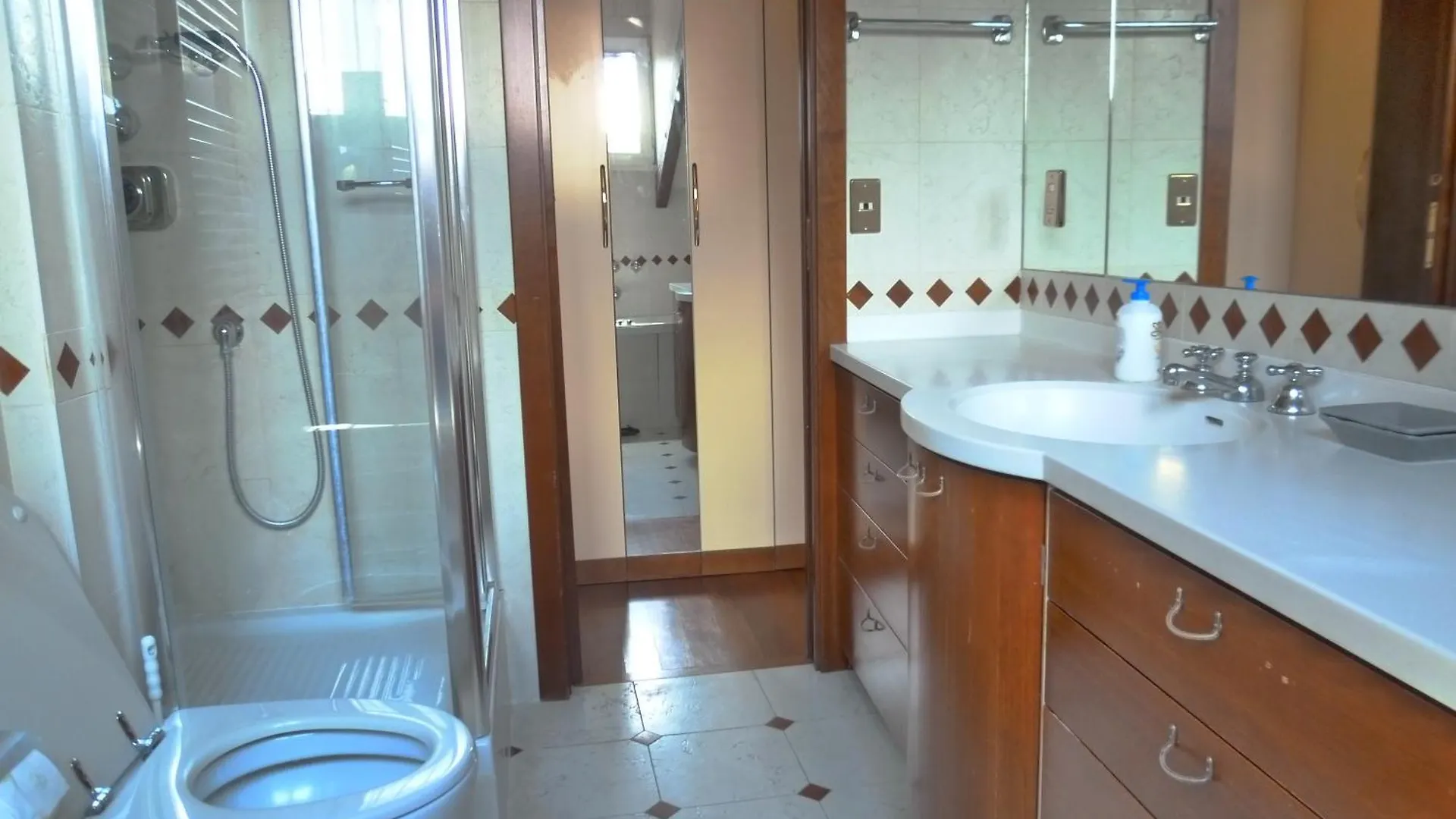 아파트 Penthouse In Fashion District Of Milan, Close To Montenapoleone, Duomo, Scala 이탈리아