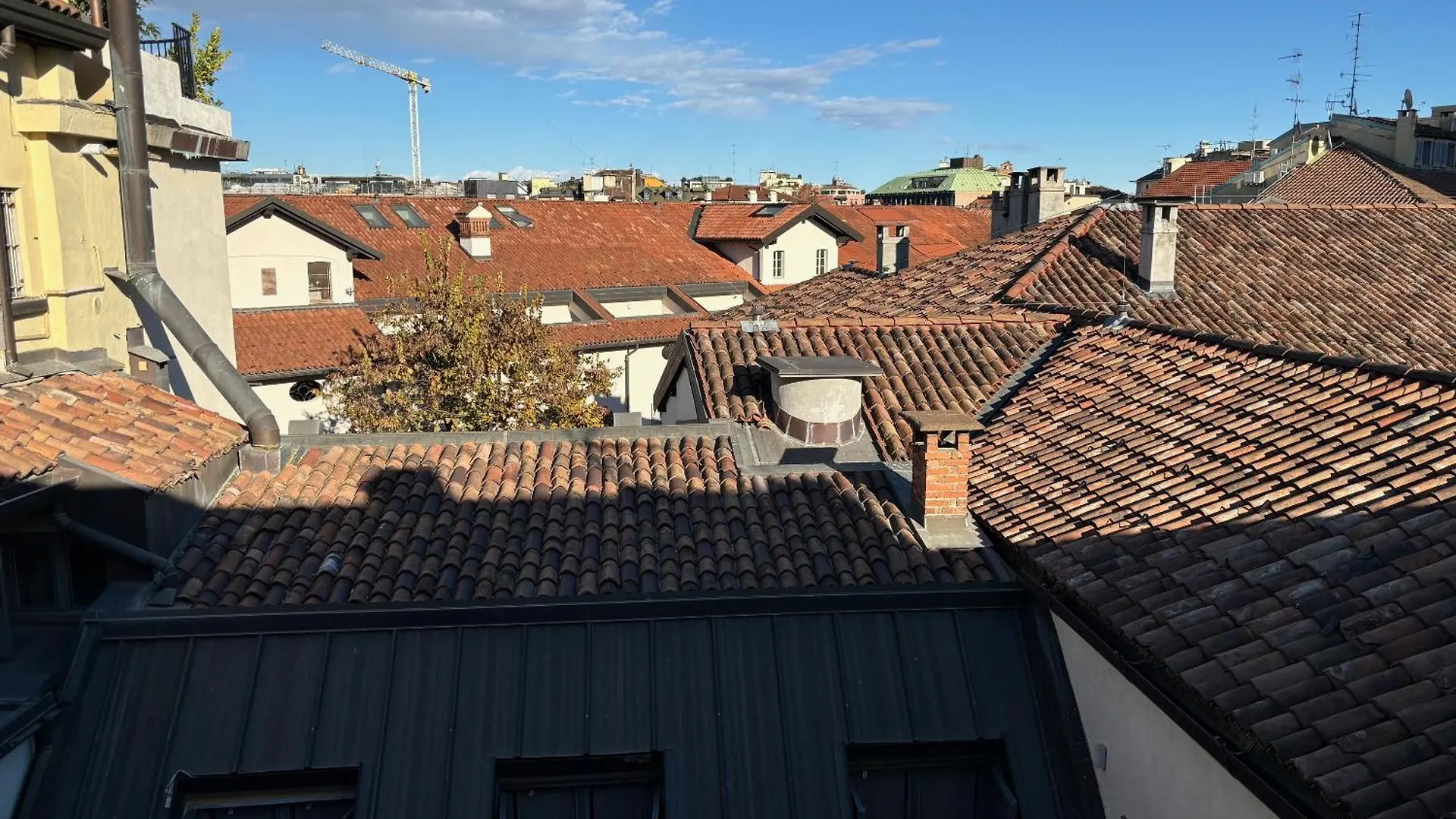 Διαμέρισμα Penthouse In Fashion District Of Milan, Close To Montenapoleone, Duomo, Scala